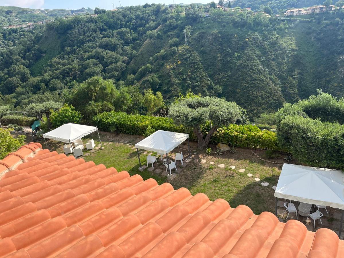 Villa Del Conte Tropea Exterior foto