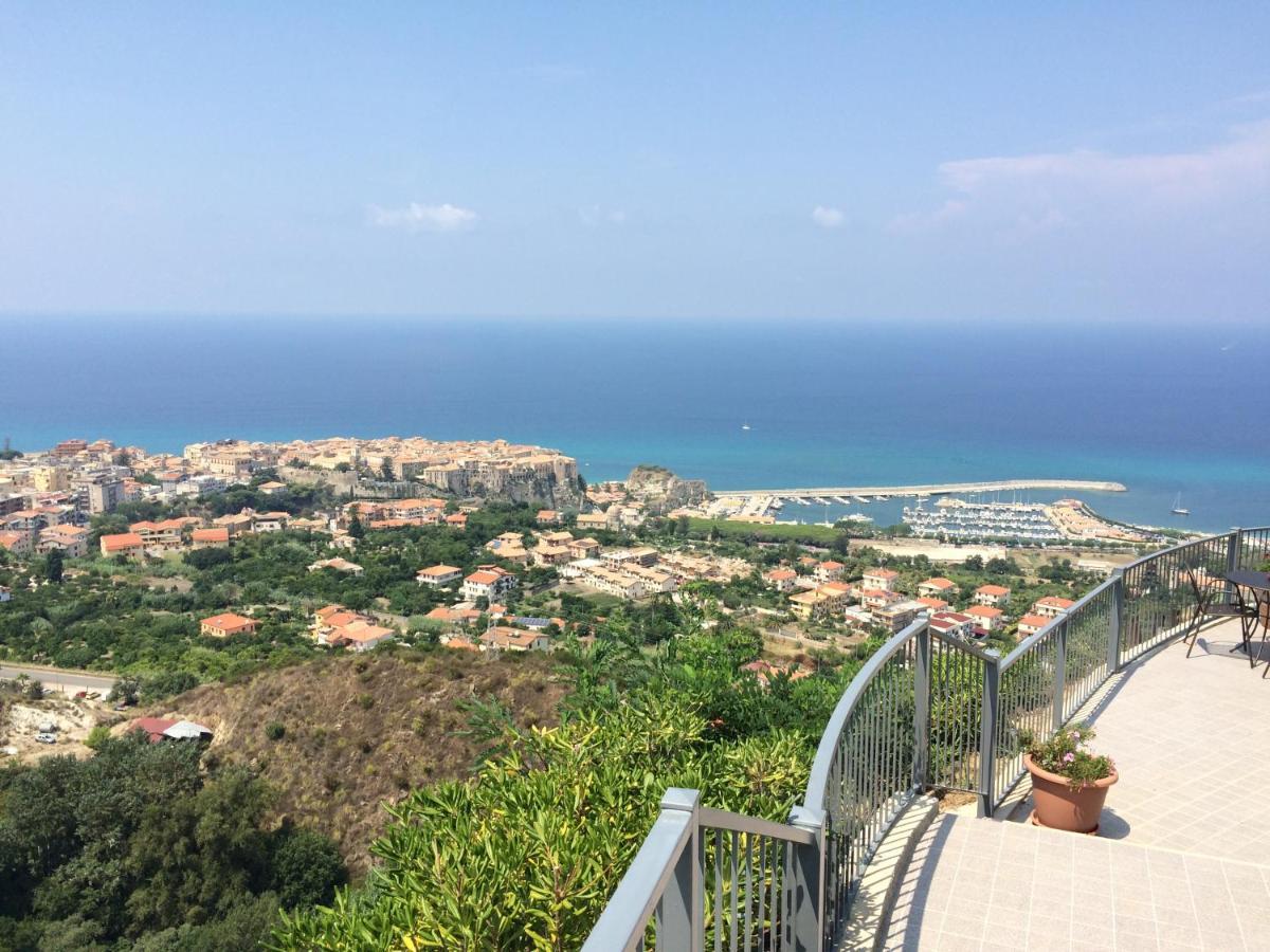 Villa Del Conte Tropea Exterior foto