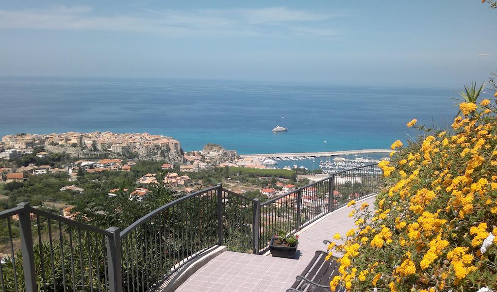 Villa Del Conte Tropea Exterior foto